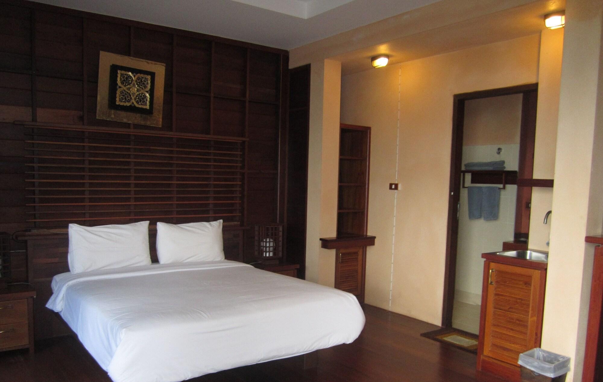 Kata Hiview Resort Karon Extérieur photo