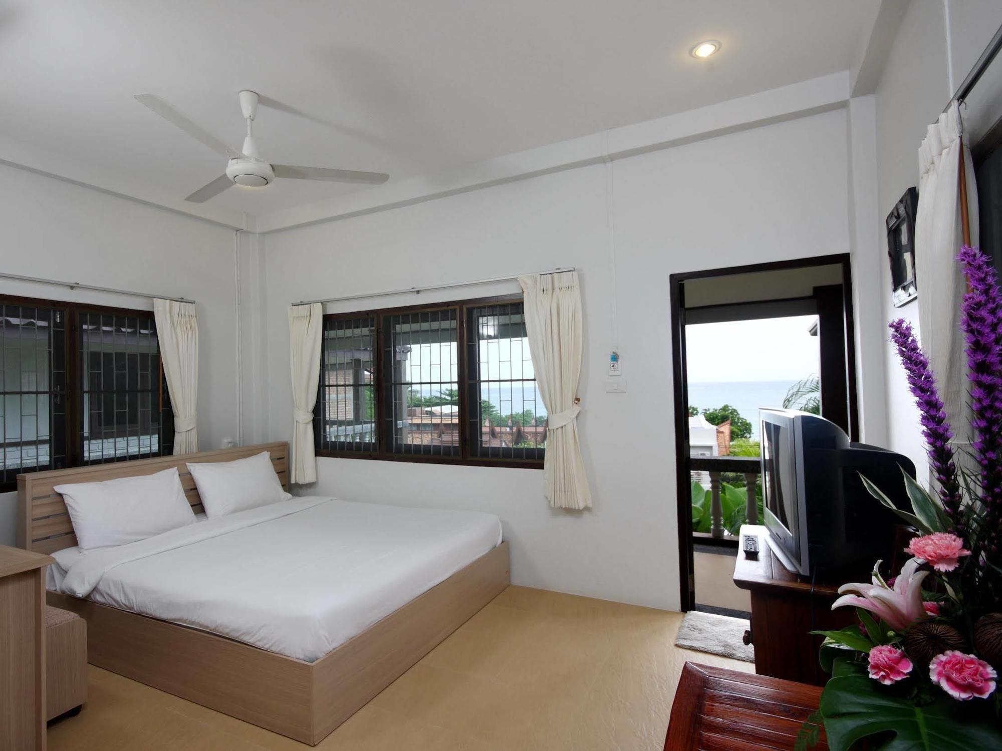 Kata Hiview Resort Karon Extérieur photo